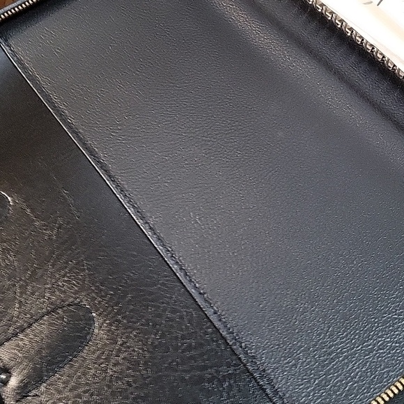 Art Profolio With Drawings - Picture 2 of 9